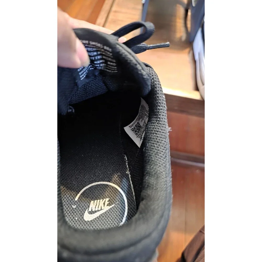 Nike mens low